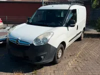 Gebraucht Opel Combo 89 PS (65 kW) 2012 Weiß Van / Kleinbus