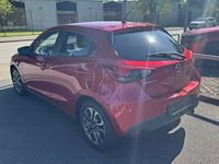 Gebraucht Mazda 2 90 PS (66 kW) 2015 Rot