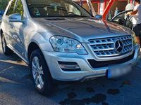 Gebraucht Mercedes ML350 231 PS (169 kW) 2011 Silber SUV
