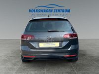 Gebraucht VW Passat Business 150 PS (110 kW) 2023 Mangangrau (metallic) Kombi