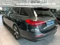 Gebraucht Mercedes C200 Avantgarde 204 PS (150 kW) 2022 Grau Kombi