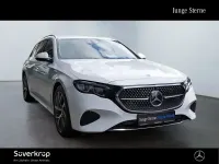 Gebraucht Mercedes 300 Avantgarde 197 PS (144 kW) 2025 Weiß manufaktur lack manufaktur opalithw Kombi