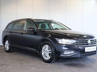 Gebraucht VW Passat 150 PS (110 kW) 2022 Schwarz Kombi