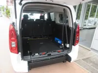 Gebraucht Opel Combo Life Ultimate 131 PS (96 kW) 2023 Weiß Van / Kleinbus