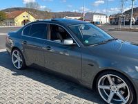 Gebraucht BMW 525 218 PS (160 kW) 2006 Grau Limousine
