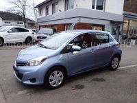 Gebraucht Toyota Yaris Life 99 PS (72 kW) 2012 Blau metallic Kleinwagen