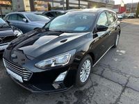 Gebraucht Ford Focus Titanium 125 PS (91 kW) 2021 Obsidianschwarz Kombi
