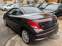 Gebraucht Peugeot 207 CC Allure 111 PS (81 kW) 2014 Violet Cabrio
