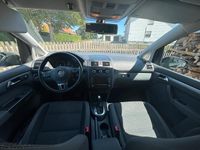 Gebraucht VW Touran 105 PS (77 kW) 2012 Schwarz Van / Kleinbus