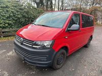 Gebraucht VW Transporter 102 PS (75 kW) 2018 Rot Van