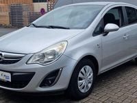 Używany Opel Corsa Satellite 101 KM (74 kW) 2011 Srebrny Sedan/Limuzyna