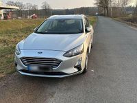 Gebraucht Ford Focus 120 PS (88 kW) 2019 Silber Kombi