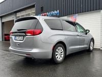 Gebraucht Chrysler Pacifica 291 PS (214 kW) 2018 Grau Van / Kleinbus