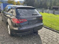 Gebraucht Audi A3 Attraction 150 PS (110 kW) 2013 Braun Kombi