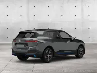 Gebraucht BMW iX Sport Line 239 kW (326 PS) 2022 Sophistograu brillanteffekt SUV