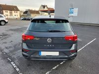 Gebraucht VW T-Roc 116 PS (85 kW) 2018 Grau SUV