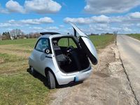 Usado Micro Microlino 13 kW (18 HP) 2024 Prateado Citadino