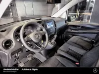 Gebraucht Mercedes Vito 163 PS (119 kW) 2023 Arktikweiß Van
