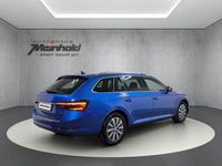 Gebraucht Skoda Superb Style 218 PS (160 kW) 2021 Raceblau metallic Kombi