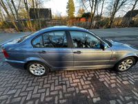 Gebraucht BMW 318 118 PS (86 kW) 2001 Blau Limousine