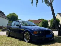 Gebraucht BMW 320 150 PS (110 kW) 1995 Blau Limousine
