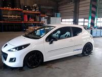 Gebraucht Peugeot 207 95 PS (69 kW) 2012 Weiß Kleinwagen