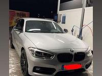 Gebraucht BMW 118 Advantage 136 PS (100 kW) 2015 Silber Kleinwagen