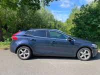 Gebraucht Volvo V40 Momentum 114 PS (83 kW) 2013 Blau Kombi