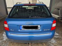 Gebraucht Audi A4 163 PS (119 kW) 2002 Blau Kombi