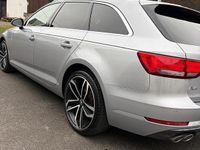 Gebraucht Audi A4 Design 190 PS (139 kW) 2016 Silber Kombi