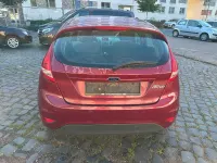Gebraucht Ford Fiesta 82 PS (60 kW) 2009 Rot Kleinwagen
