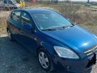 Gebraucht Kia Ceed 115 PS (84 kW) 2007 Blau Kleinwagen