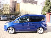 Gebraucht Ford Tourneo Courier Titanium 101 PS (74 kW) 2016 Blau Van / Kleinbus