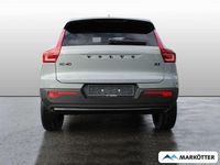 Neu Volvo XC40 Plus 197 PS (144 kW) 2025 Grau SUV