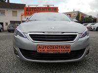 Gebraucht Peugeot 308 Allure 131 PS (96 kW) 2015 Grau Kombi