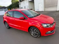 Gebraucht VW Polo Allstar 90 PS (66 kW) 2017 Flashrot Kleinwagen