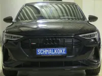 Gebraucht Audi e-tron Ambiente 300 kW (408 PS) 2022 Brillantschwarz SUV