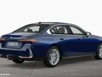 Gebraucht BMW 530e Comfort Edition 190 PS (139 kW) 2024 Bmw individual tansanitblau Limousine