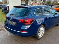 Gebraucht Opel Astra 136 PS (100 kW) 2014 Blau Kombi