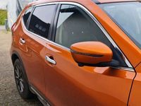 gebraucht Nissan X-Trail - Orange / 7-Sitzer