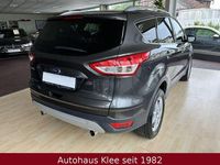 Gebraucht Ford Kuga 120 PS (88 kW) 2015 Grau SUV