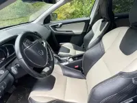 Gebraucht Volvo XC60 190 PS (139 kW) 2017 Weiß SUV