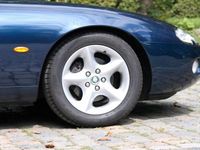 Używany Jaguar XK8 284 KM (208 kW) 2001 Niebieski Coupe