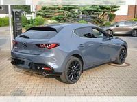 Neu Mazda 3 Homura-Line 140 PS (102 kW) 2026 Grau (polymetal gray metallic) Limousine