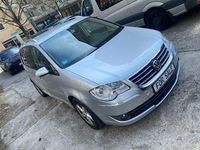 Gebraucht VW Touran Highline 140 PS (102 kW) 2007 Silber Van / Kleinbus