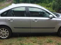 Gebraucht Volvo S40 Kinetic 125 PS (91 kW) 2006 Silber Limousine
