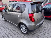 Gebraucht Mitsubishi Colt Motion 95 PS (69 kW) 2011 Grau Kleinwagen