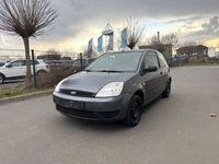 Gebraucht Ford Fiesta Ambiente 60 PS (44 kW) 2004 Grau Kleinwagen