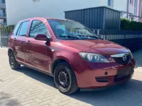 Usata Mazda 2 80 CV (58 kW) 2006 Viola Utilitaria