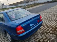 Gebraucht Mazda 323 90 PS (66 kW) 1998 Blau Kleinwagen